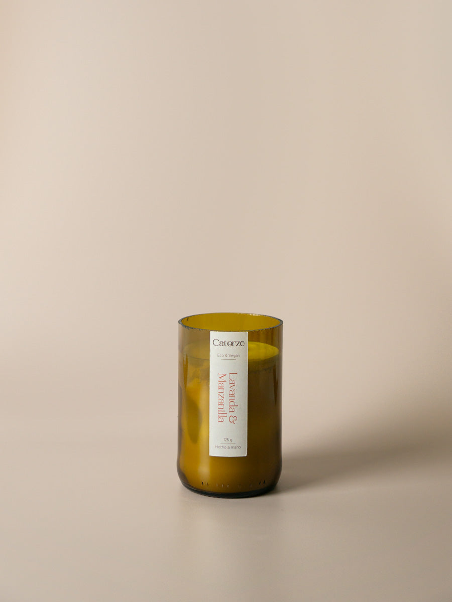 Lavanda & Manzanilla · 125g · Vela Artesanal de Cera de Soja