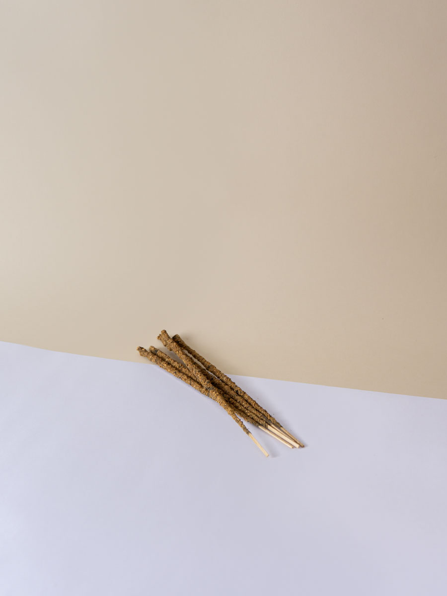 Quemador + Incienso | Pack de 5 y de 10 Varillas. - Imagen 2